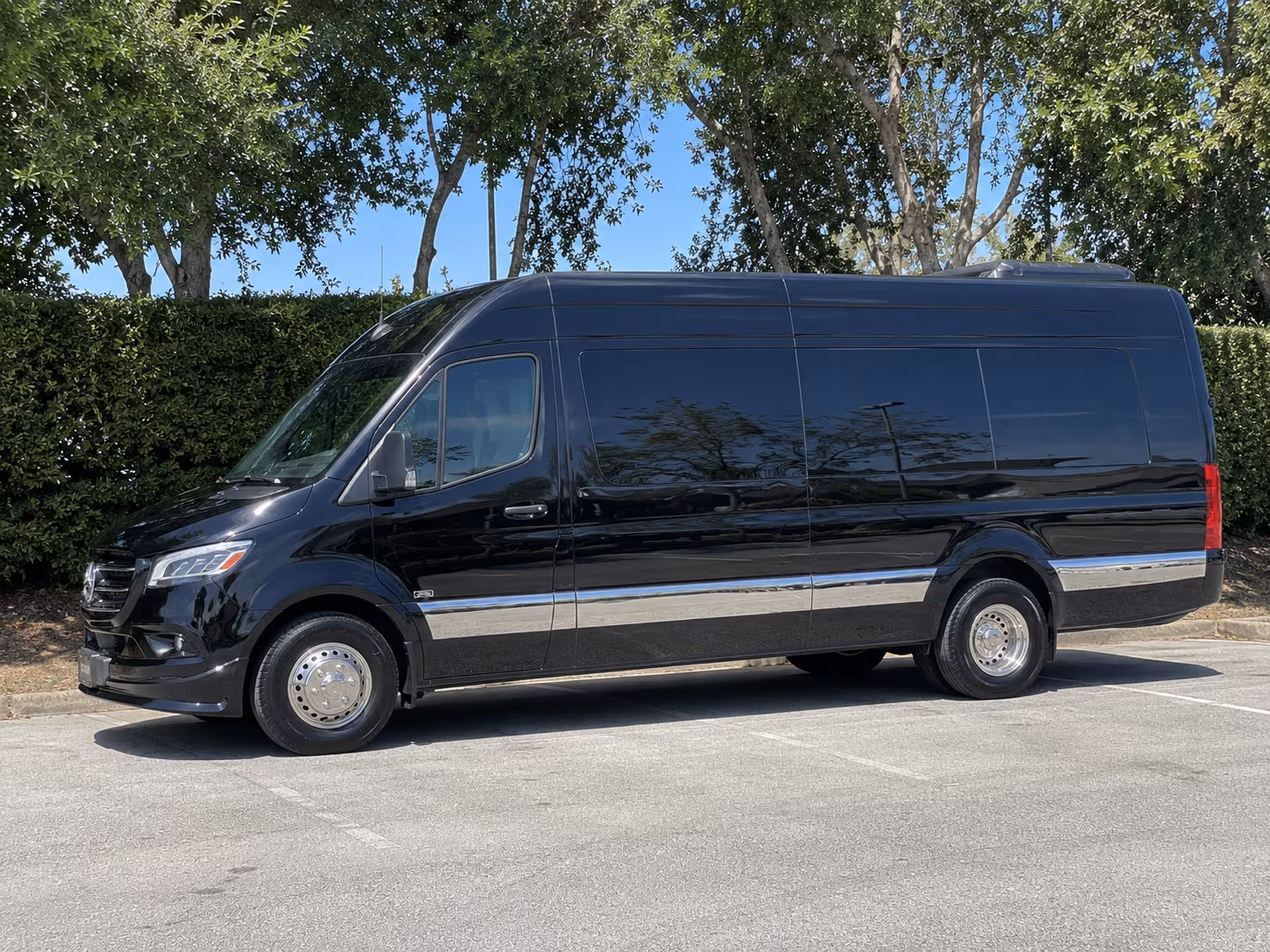 Charlotte Corporate Transportation party bus exterior