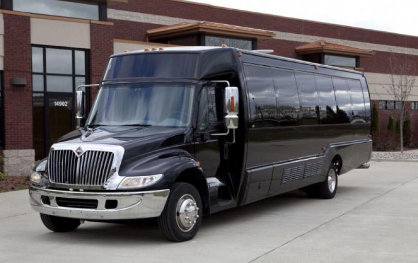 Charlotte 20 Passenger Party Bus