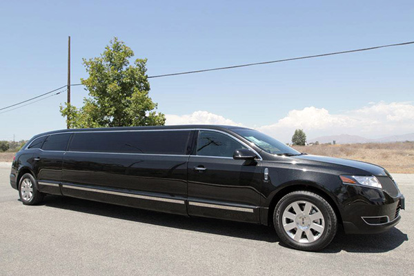 Charlotte 8 Passenger Limo